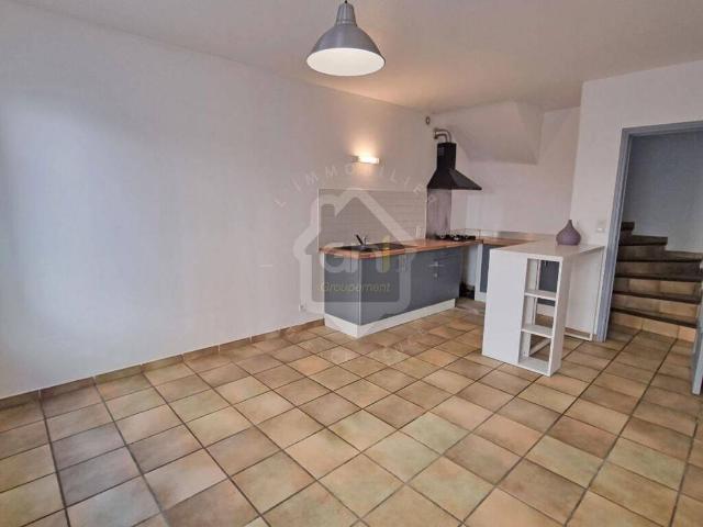 A louer maison duplex 2 pièces Piolenc