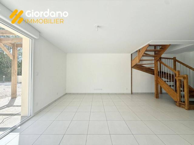 À LOUER – Maison Duplex Neuve T4 – Dispositif Pinel Loyer Modér