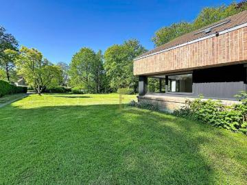 À louer Maison individuelle, 7 pièces située à Croix 59170