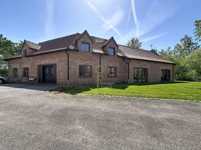À louer Maison individuelle, 7 pièces située à Willems 59780