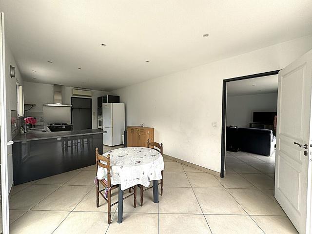 A LOUER Maison Lucciana T6 de 156 m²
