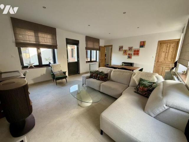 A louer Maison rénovée + meublée 3 chambres, jardin, porche