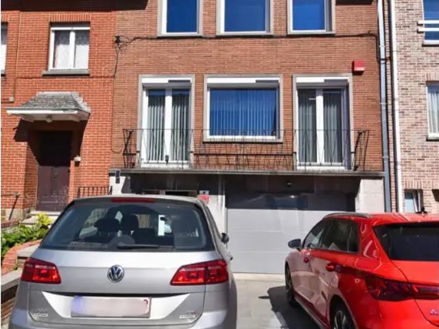 à louer Maison Sint Pieters Leeuw Jos? Mehaudensstraat