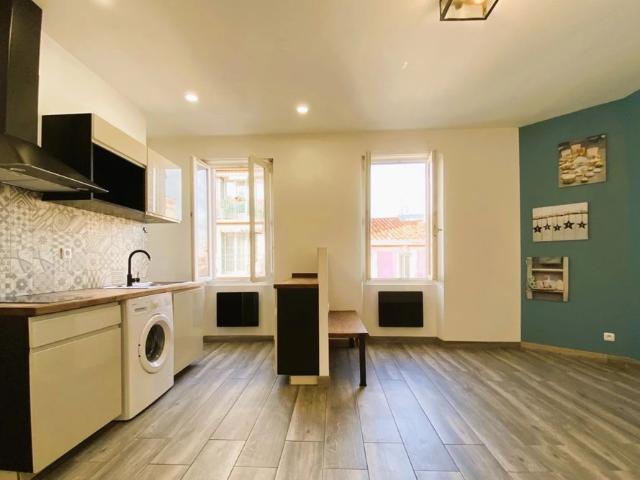 A Louer Marseille 13005 Baille Type 2 Rénové 36m2