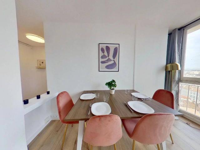 A Louer Marseille BAILLE / CONCEPTION 13005 Type 2 Meublé 51m2 d