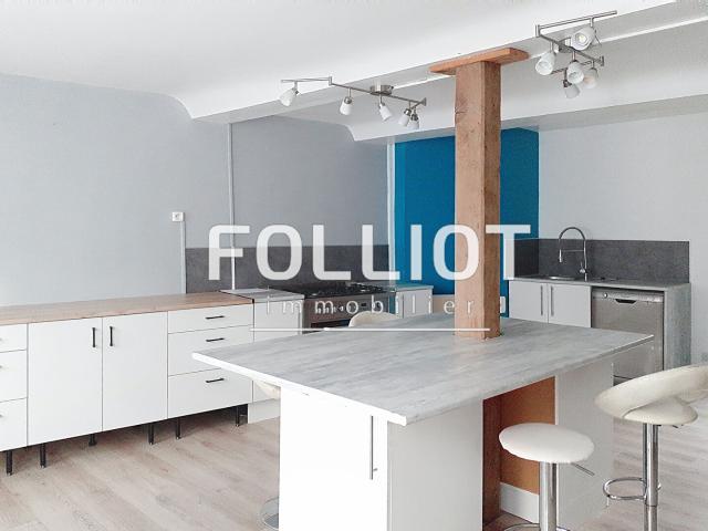 A LOUER Montbray Maison de bourg T5 158 m² avec jardin et garage