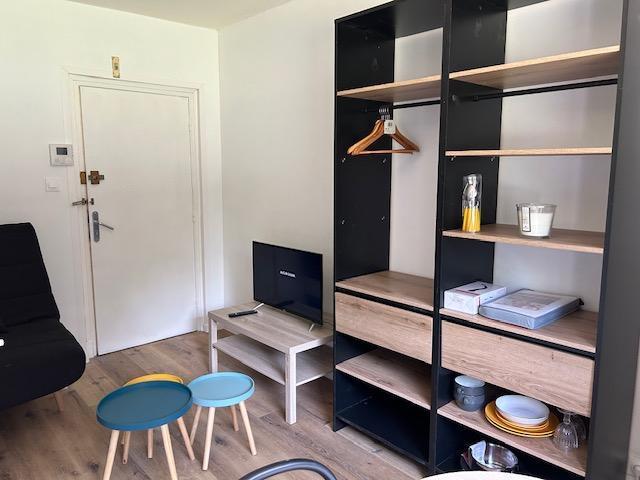 À Louer: NANCY, rue Isabey, Fac de Lettres et Droit, jardin, chauffage compris