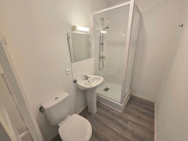 A LOUER NANTES GARE NORD JARDIN DES PLANTES Grand Type 1 41.32 mÂ²