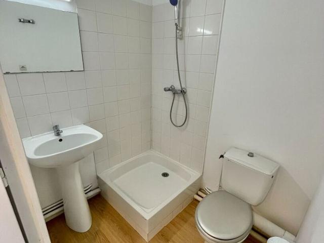 A LOUER NANTES ST CLEMENT Studio de 18.89 mï¿½ IDEAL ETUDIANT