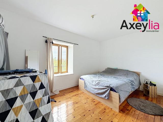 A LOUER NEULISE MAISON DE 108m² AVEC 3 CHAMBRES, SOUS SOL ET JARDIN