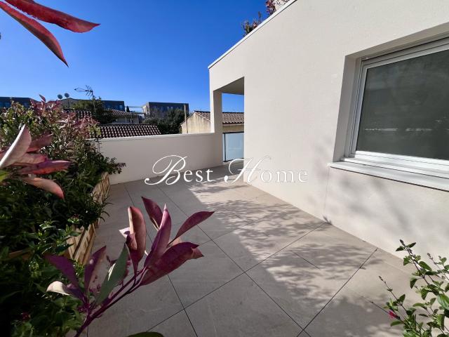 A louer, Nîmes quartier Capouchiné, Beau P3 neuf grande terrasse et parking privatif Nîmes 30900
