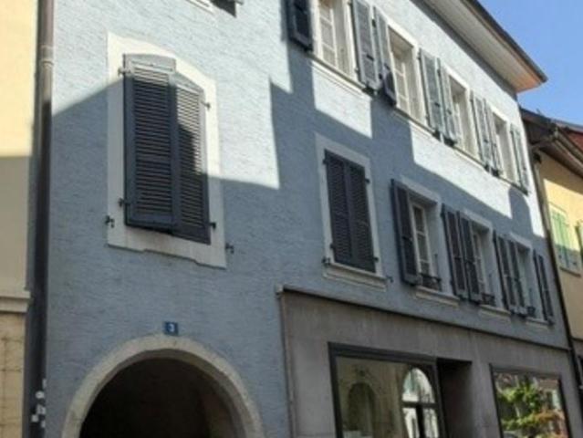 A louer, au centre de Cossonay, spacieux logement de 6 pièces
