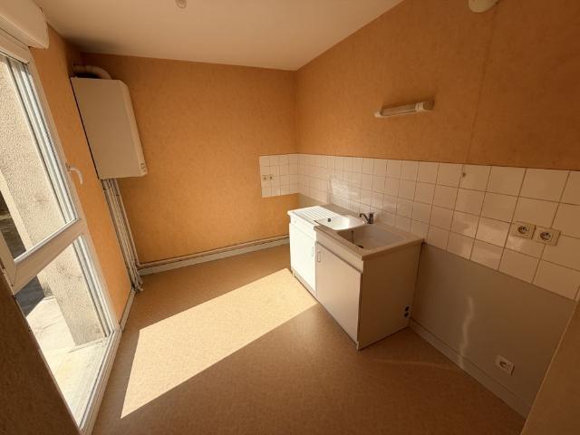 A LOUER Avenue d'Orléans T2 de 55.70m²