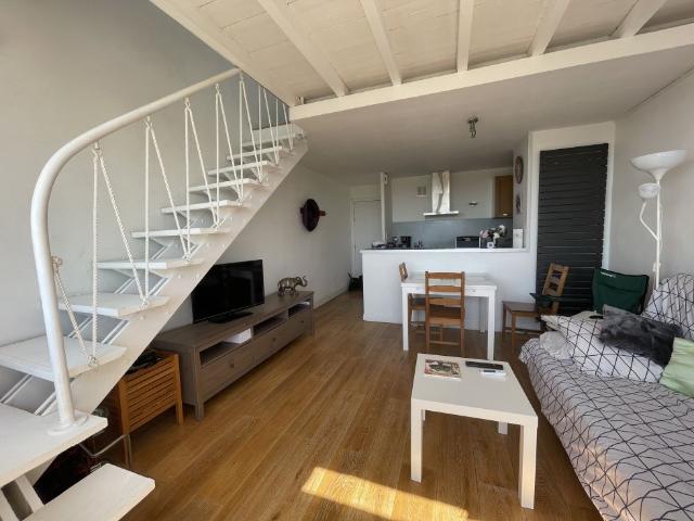 A LOUER / AVIGNON Duplex Type 2 meublé