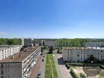 A LOUER AVIGNON EXTRA MUROS 84000 – PREMIÈRE CEINTURE – T3 non meublé – Ascenseur – Terrasse – Parking