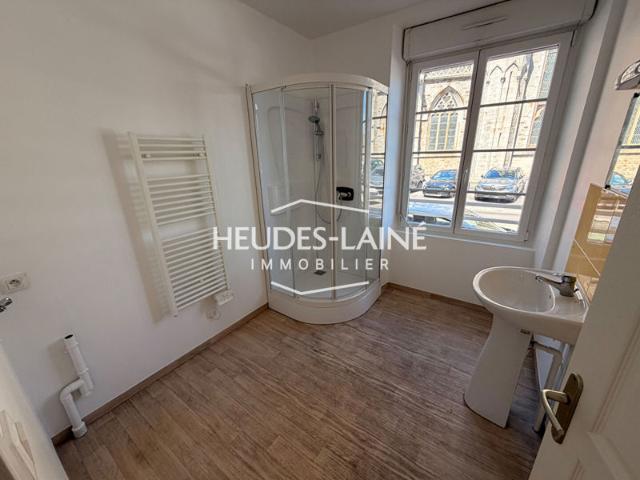 A LOUER: AVRANCHES Appartement F.2 Non meublé 505 CC