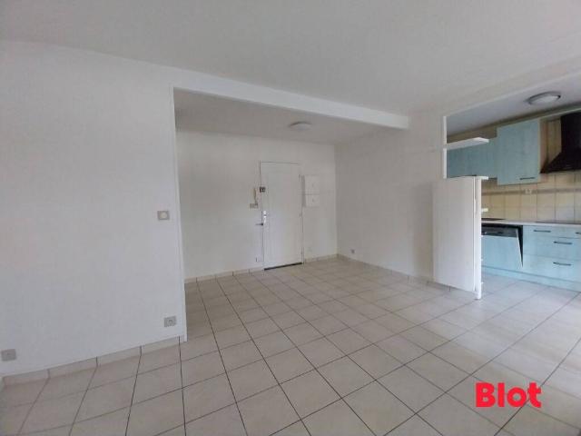 A louer à Cesson Sévigné: T3 66.90m² Centre Ville