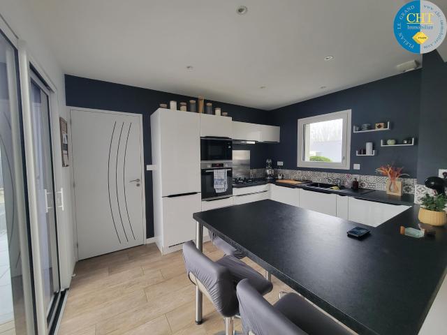 A LOUER A BEIGNON, belle maison T5 avec piscine