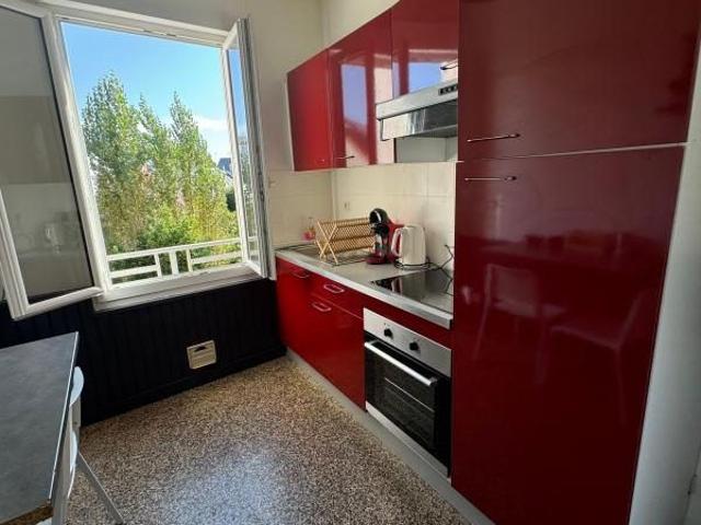 A LOUER: A Lorient appartement de type 3 meublé 53m²