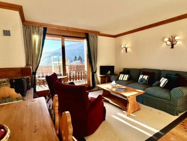 À LOUER À LA SEMAINE 2 1/2 pièces proche du centre de Crans