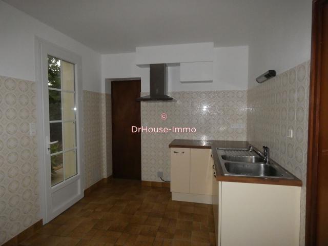 À LOUER À LANNÉE Maison 2 chambres avec garage et jardin arboré Île d'Oléron