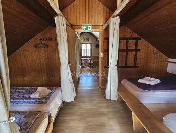 À louer à Moutier charmante maison meublée de 3.5 pièces