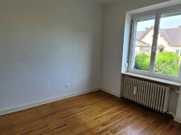 A LOUER A SEINGBOUSE APPARTEMENT F3 AU RDC D'UNE MAISON !