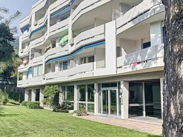 À louer à Sierre 3.5 pièces avec deux balcons et vue dégagée