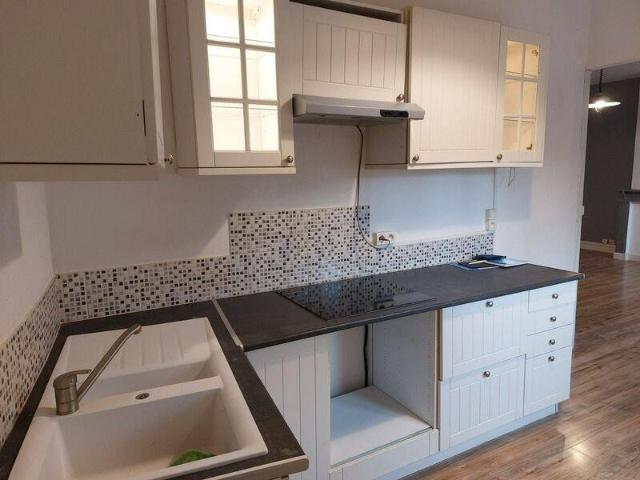 à louer à SIN LE NOBLE 59, appartement de type 2, 1 chambre