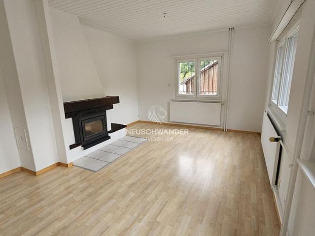 À louer à Perrefitte charmant appartement de 4 pièces