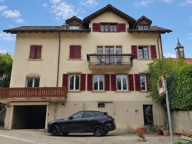 À louer à Perrefitte charmant appartement de 4 pièces