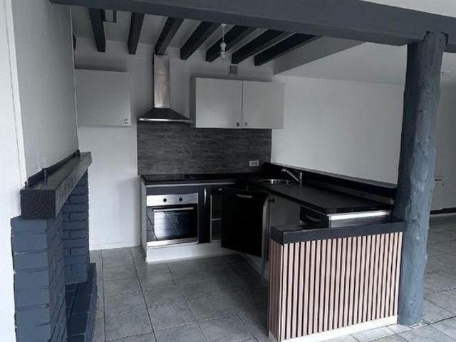 A louer à PROUSSY CONDE EN NORMANDIE dans le Calvados 14, Réf. 116, maison 51,10 m2 compren.