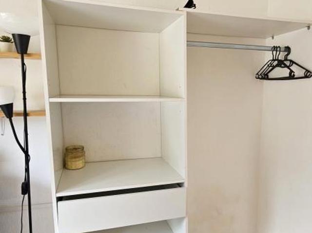 A louer à Roubaix, chambre meublée de 10m2 en colocation