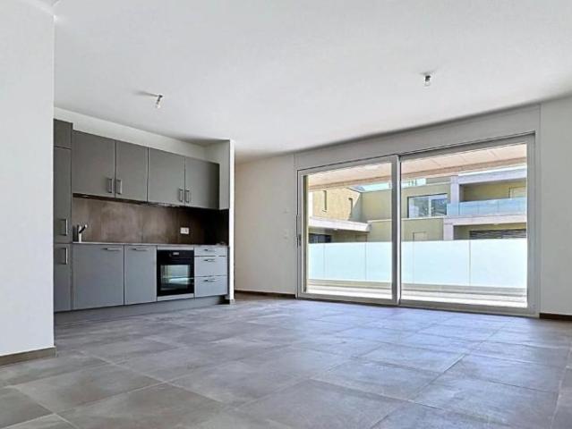 À louer à Uvrier appartement 2.5 pièces avec terrasse