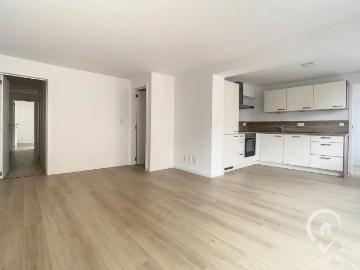 à louer Appartement Marche en Famenne Place Roi Albert