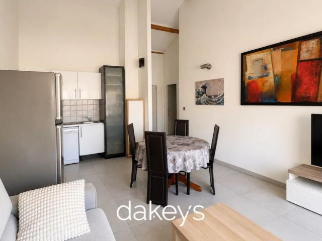 A louer appartement Marseille 13013 / Saint Just T3 terrasse et stationnement double