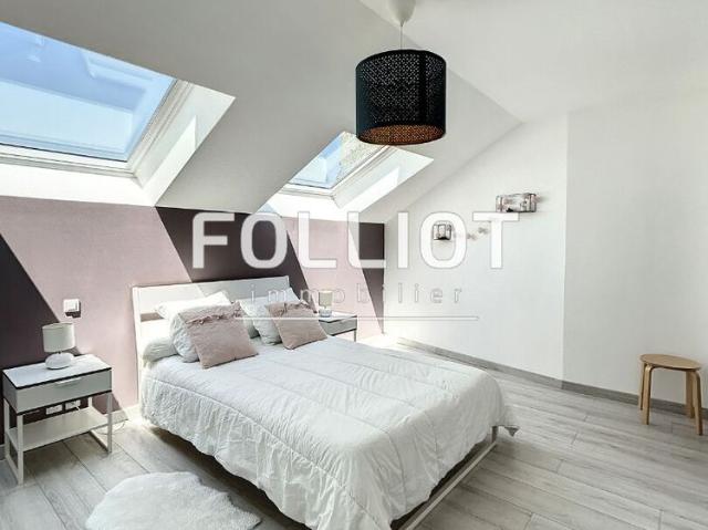 A LOUER Appartement meubl� en duplex bail �tudiant 9 mois ou � l'ann�e Donville les Bains