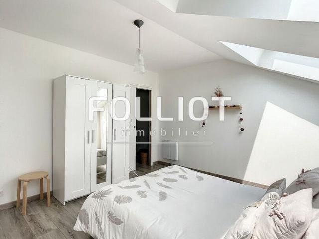 A LOUER Appartement meubl� en duplex bail �tudiant 9 mois ou � l'ann�e Donville les Bains