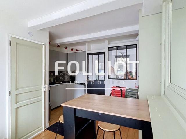A LOUER Appartement meubl� � l'ann�e T2 50400 Granville