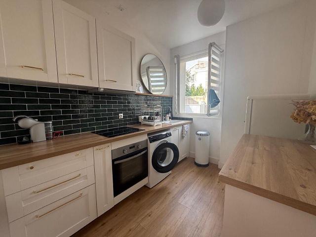 À LOUER APPARTEMENT MEUBLÉ 53 M² PALAIS DE JUSTICE