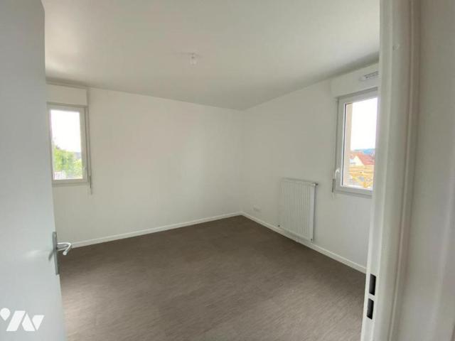 A louer appartement meublé, 2 pièces, à Saint Aubin Les Elbeuf