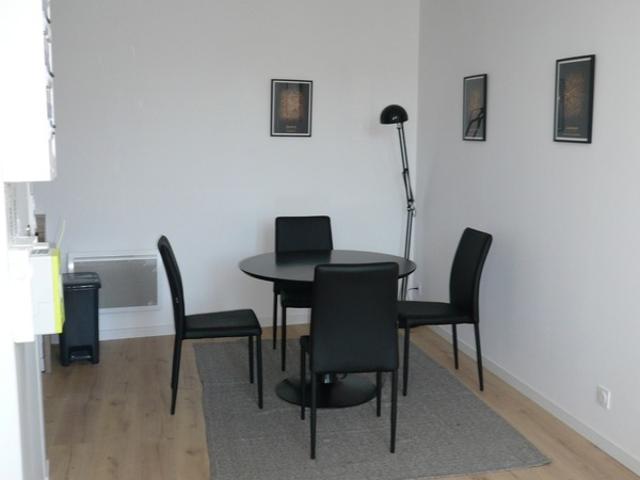 ? A LOUER Appartement Meublé 2 pièces COGNAC ?