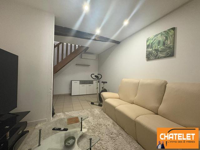 A louer appartement meublé 3 pièce s en triplex 60.28 m2 Pont d'Ain