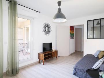 a louer appartement meublé 3 pièces situé entre baille et castellane 13006 marseille
