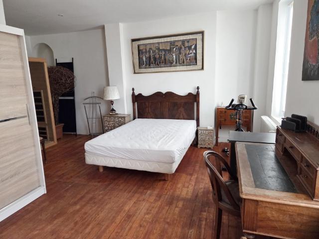 À louer Appartement meublé T3, dans le centre ville de Cahors