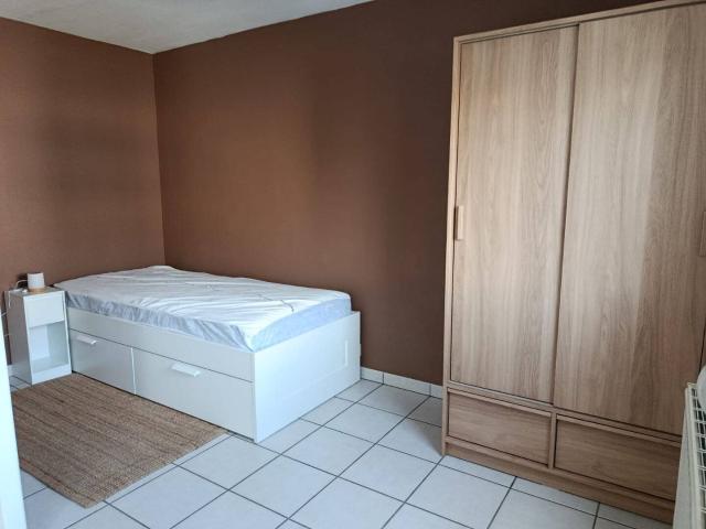 A LOUER Appartement meublé T1 bis 34m² avec balcon et parking