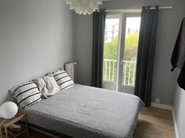 À LOUER – Appartement meublé T2 de 48m2 à TOURS centre avec parking • Réf. TNG LOC0429