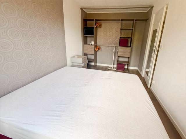 À louer – Appartement meublé T4 avec balcon et cave