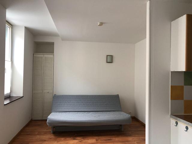 A louer appartement meublé type 1 à CHATEAUROUX