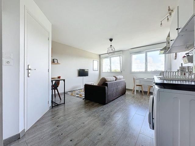A LOUER Appartement meublé au RDC bail étudiant 9 mois ou meublé à l'année Donville les Bains